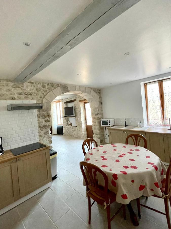 Le Petit Chalus Grand Gite Forcalquier Buitenkant foto